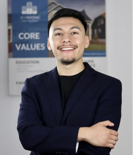 Gabriel Roman headshot